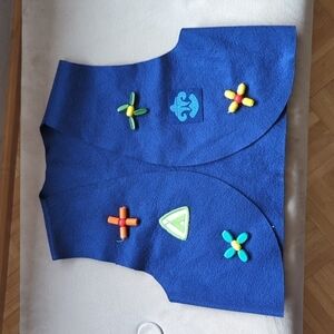 Camp Fire Girls Vintage Wool Vest Badges Beads Size A- Small light weight